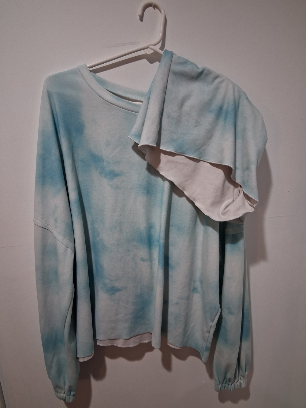 Shewin Light Blue Tie-Dye Oversized Sweatshirt And Shorts Set- XL